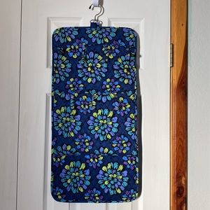 Vera Bradley Tri-Fold Hanging Accessory Organizer -perfect for home or dorm room